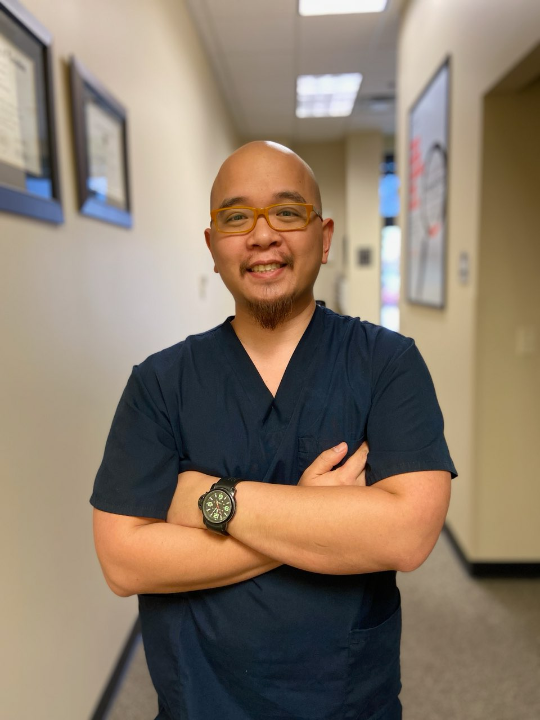 Eye doctor that accepts Medicaid - Dr. Dave Nguyen